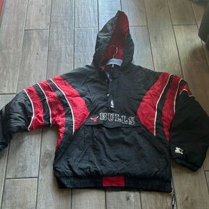 Chicago Bulls pullover jacket by Starter